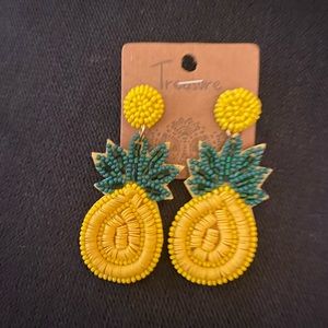 Made in India these seed beads are every women’s ❤️